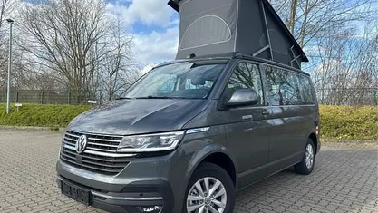 Occasion VW California Pro 150 PK (110 kW) 2023 Grijs Van