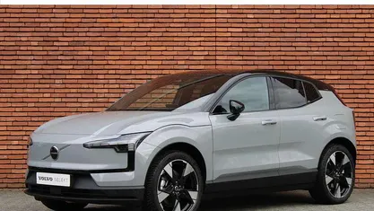 Grijs Occasion 2024 Volvo EX30 Plus SUV | € 32.950 (Eerlijke prijs)
