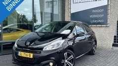 Zwart Gebruikt 2018 Peugeot 208 GT-line Hatchback | € 10.500 (Eerlijke prijs)