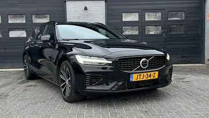 Occasion 2022 Volvo V60 Plus Stationwagen | € 34.450 (Goede deal)