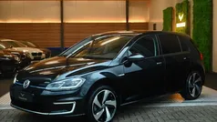 Zwart Gebruikt 2017 VW e-Golf Hatchback | € 12.450 (Eerlijke prijs)