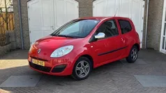 Rood Gebruikt 2008 Renault Twingo Authentique Hatchback | € 2.499 (Eerlijke prijs)