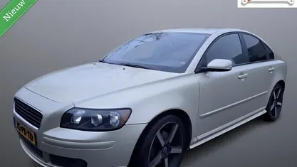 Groen Gebruikt 2005 Volvo S40 Sedan | € 2.745 (Eerlijke prijs)