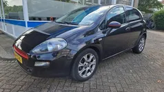 Zwart Gebruikt 2017 Fiat Punto Evo Lounge Hatchback | € 6.950 (Eerlijke prijs)