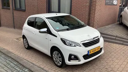Occasion Peugeot 108 Style 72 PK (52 kW) 2021 Wit Hatchback