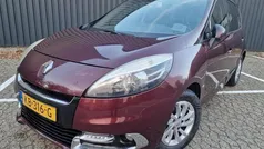 Rood, metallic lak Gebruikt 2012 Renault Scénic III Bose Edition MPV | € 2.000 (Super prijs)
