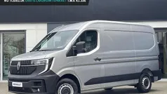 Gebruikt 2024 Renault Master Van | € 37.821 (Eerlijke prijs)