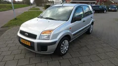 Gebruikt 2010 Ford Fusion Style MPV | € 2.999 (Eerlijke prijs)