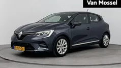 Gebruikt 2020 Renault Clio V Zen Hatchback | € 11.940 (Eerlijke prijs)