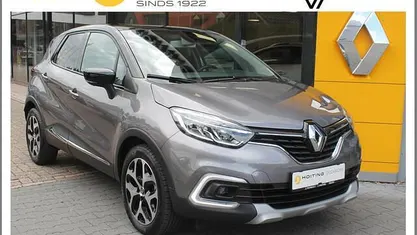 Gris cassiopee / noir etoile two tone (grijs metallic) Occasion 2019 Renault Captur Intens SUV | € 15.950 (Eerlijke prijs)