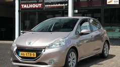 Grijs Gebruikt 2012 Peugeot 208 Active Hatchback | € 5.800 (Eerlijke prijs)