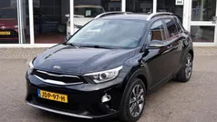 Zwart Gebruikt 2020 Kia Stonic SUV | € 15.450 (Eerlijke prijs)
