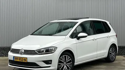 Occasion VW Golf Sportsvan Highline 150 PK (110 kW) 2017 Wit (metallic) MPV