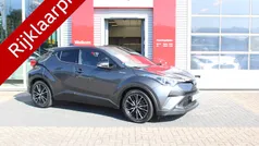 Gebruikt 2017 Toyota C-HR Executive SUV | € 19.900 (Eerlijke prijs)