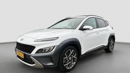 Wit Gebruikt 2022 Hyundai Kona Premium SUV | € 24.895 (Eerlijke prijs)