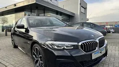 Zwart Gebruikt 2023 BMW 530e M Sport Sedan | € 43.750 (Goede deal)