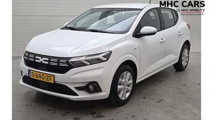 Occasion 2023 Dacia Sandero Expression Hatchback | € 17.900 (Goede deal)