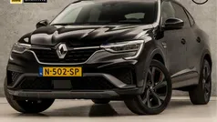 Zwart Gebruikt 2021 Renault Arkana R.S. SUV | € 21.445 (Eerlijke prijs)