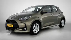 Groen Gebruikt 2024 Toyota Yaris Hybrid Active Hatchback | € 23.450 (Eerlijke prijs)