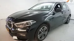 Zwart Gebruikt 2023 BMW 116 Hatchback | € 23.950 (Eerlijke prijs)