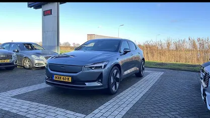 Grijs Occasion 2025 Polestar 2 Plus Hatchback | € 38.940 (Goede deal)