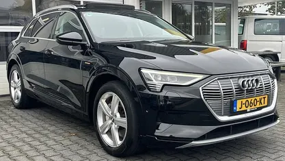 Occasion Audi e-tron Design 230 kW (313 PK) 2020 Zwart SUV