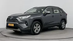 Gebruikt 2023 Toyota RAV4 Business Edition SUV | € 38.445 (Eerlijke prijs)