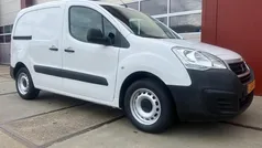 Wit Gebruikt 2018 Peugeot Partner Premium Van | € 6.950 (Eerlijke prijs)