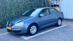 Groen Gebruikt 2007 VW Jetta Trendline Sedan | € 3.950 (Goede deal)