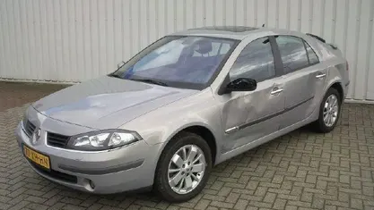 Occasion Renault Laguna III 133 PK (97 kW) 2007 Beige Hatchback