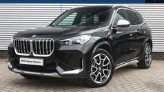 Saphirschwarz Gebruikt 2024 BMW X1 Executive SUV | € 49.950 (Eerlijke prijs)