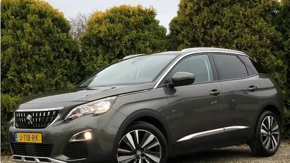 Occasion Peugeot 3008 Premium 131 PK (96 kW) 2020 Grijs SUV