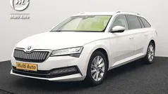 Wit Gebruikt 2020 Skoda Superb Business Line Hatchback | € 23.440 (Eerlijke prijs)