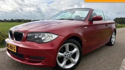 Rood Occasion 2008 BMW 118 Cabriolet Executive Cabriolet | € 7.250 (Eerlijke prijs)