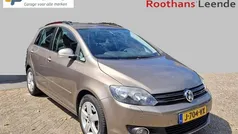 Bruin, metallic lak Gebruikt 2013 VW Golf VII Highline Hatchback | € 6.900 (Super prijs)