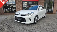 Wit Gebruikt 2019 Kia Rio 2 Hatchback | € 13.995 (Eerlijke prijs)