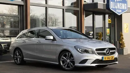 Grijs Occasion 2015 Mercedes CLA180 Shooting Brake Ambition Stationwagen | € 16.744 (Super prijs)