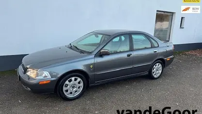 Occasion 2002 Volvo S40 Sedan | € 1.450 (Goede deal)