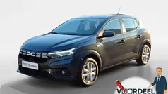 Gebruikt 2023 Dacia Sandero Expression Hatchback | € 15.395 (Goede deal)