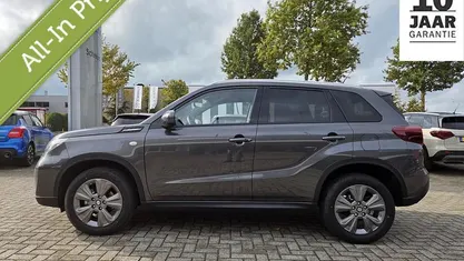 Occasion 2025 Suzuki Vitara SUV | € 27.900 (Eerlijke prijs)