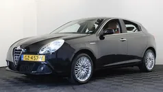 Gebruikt 2011 Alfa Romeo Giulietta Progression Hatchback | € 7.450 (Eerlijke prijs)