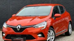 Oranje Gebruikt 2020 Renault Clio V Intens Sedan | € 11.490 (Goede deal)