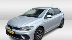 Zilver Gebruikt 2024 VW Polo Edition Hatchback | € 24.450 (Eerlijke prijs)