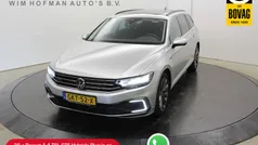 Zilver, metallic lak Gebruikt 2021 VW Passat Business Stationwagen | € 24.940 (Eerlijke prijs)