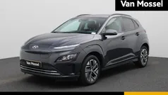 Zwart Gebruikt 2023 Hyundai Kona GO! SUV | € 22.400 (Eerlijke prijs)