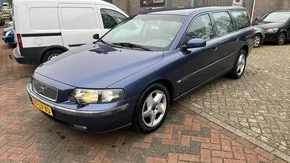 Occasion Volvo V70 Comfort 140 PK (102 kW) 2003 Blauw (metallic) Stationwagen
