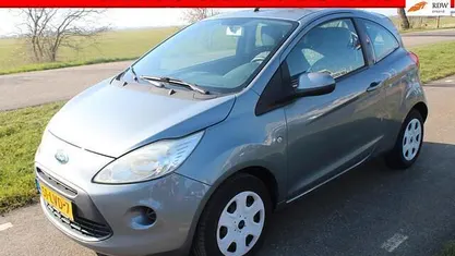 Occasion Ford Ka Cool & Sound Edition 69 PK (50 kW) 2010 Grijs (metallic) Hatchback