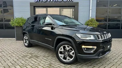 Zwart Gebruikt 2019 Jeep Compass Limited SUV | € 18.895 (Eerlijke prijs)