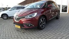 Rood Gebruikt 2017 Renault Scénic IV Bose Edition MPV | € 11.950 (Eerlijke prijs)
