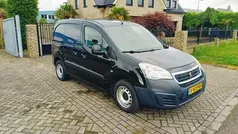 Zwart Gebruikt 2017 Peugeot Partner MPV | € 12.750 (Eerlijke prijs)